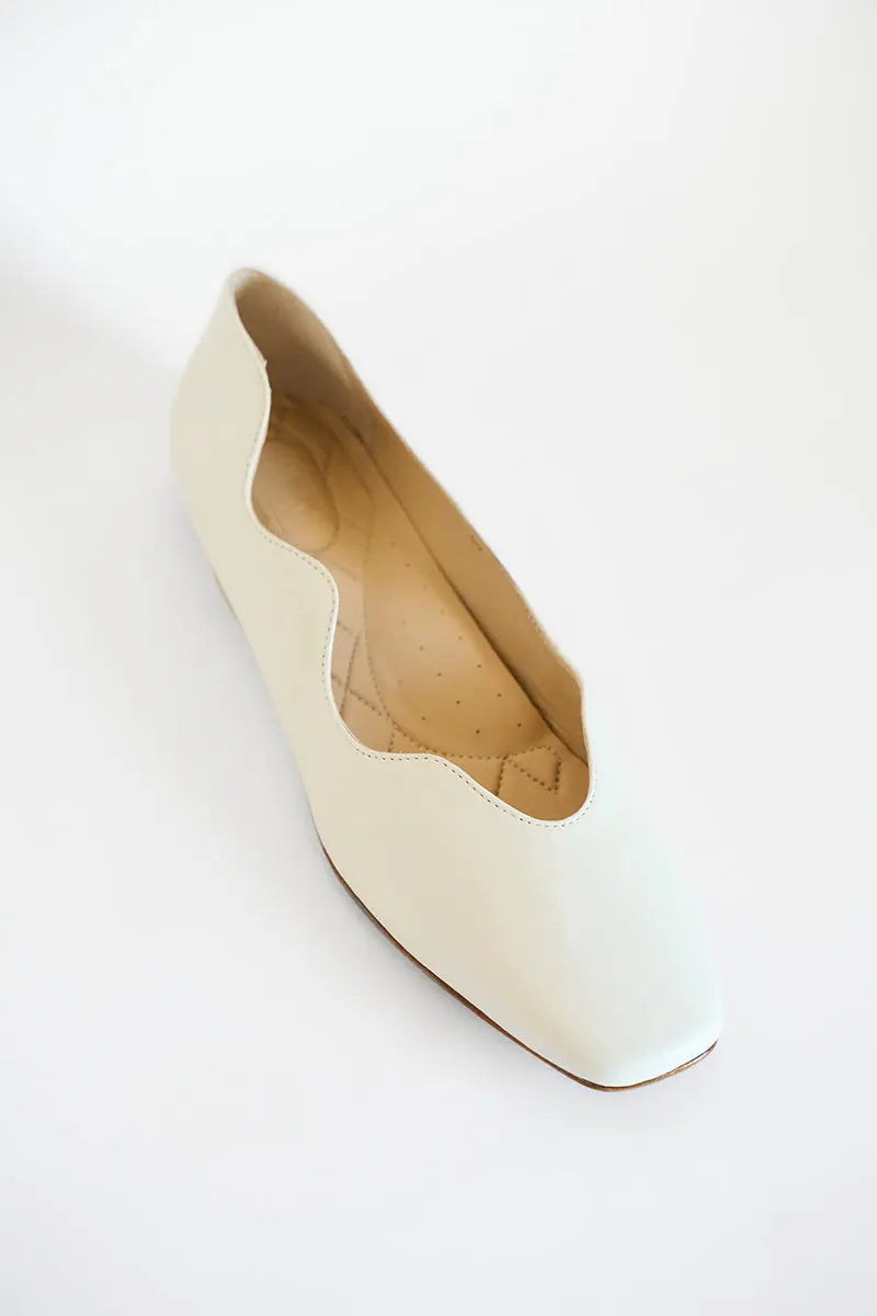 Ivory--Lirio2