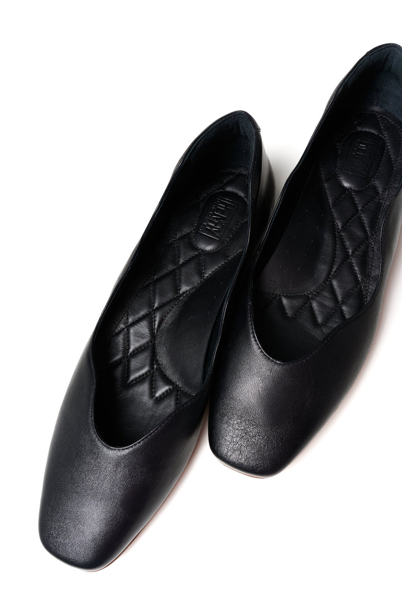 Lirio Noir Premium Footwear Henry Dacosta Shoes & Compression Socks