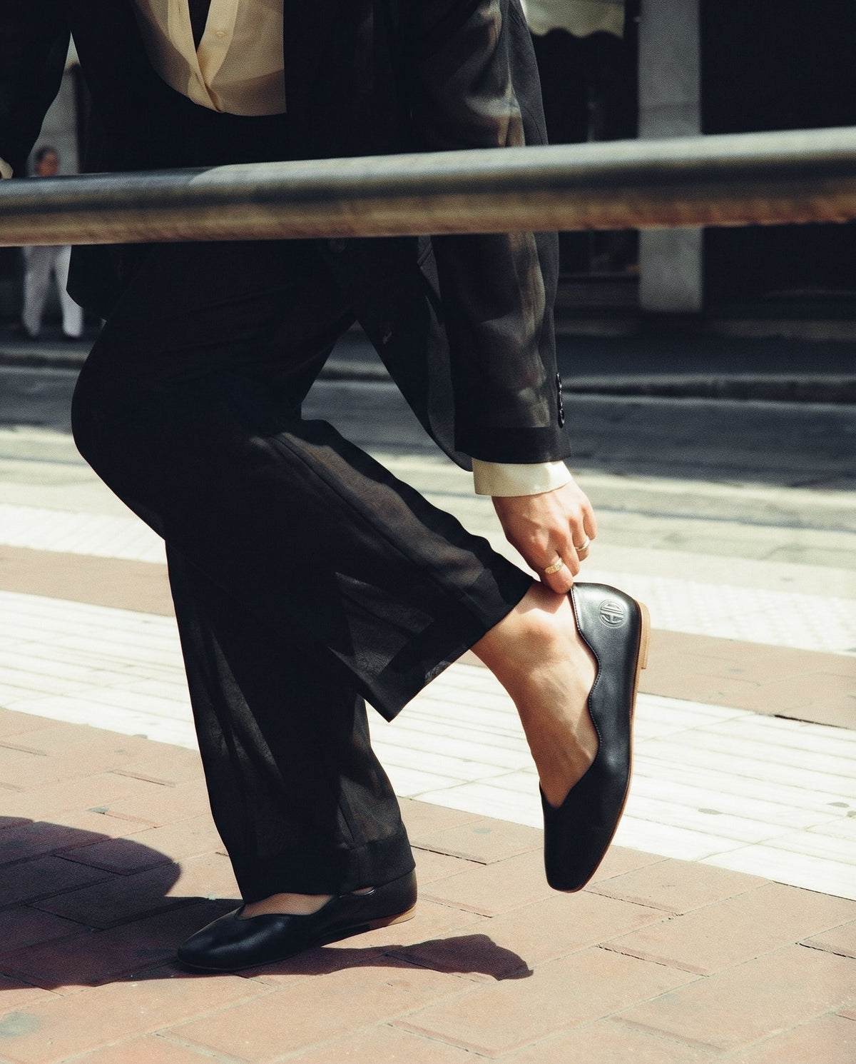 Shadow Crest black ballet flats for women in large sizes