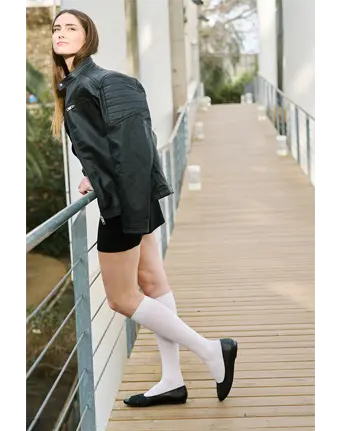 Women Non-Cushioned 15mmHg-20mmHg Socks(White) (Wholesale) Henry Dacosta Shoes & Compression Socks